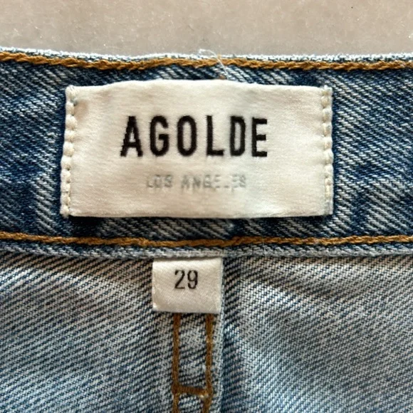 Agolde Riley Short - Picture 3 of 9